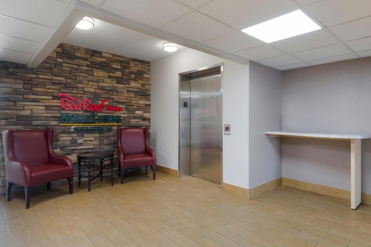 Hometowne Studios By Red Roof San Antonio - Seaworld Northwest ภายนอก รูปภาพ