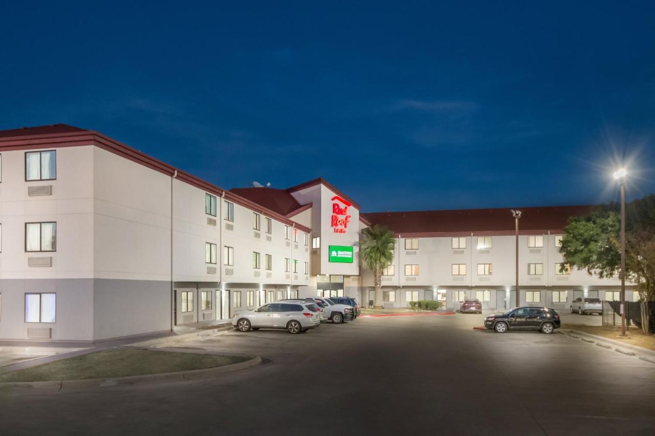 Hometowne Studios By Red Roof San Antonio - Seaworld Northwest ภายนอก รูปภาพ